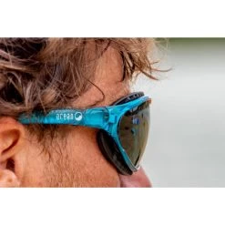 Lunette Soleil Flottantes Sport Nautiques OCEAN TierraFuego Bleu Et Fume -Meilleur Surf Magasin lunette soleil flottantes sport nautiques ocean tierrafuego bleu et fume 5